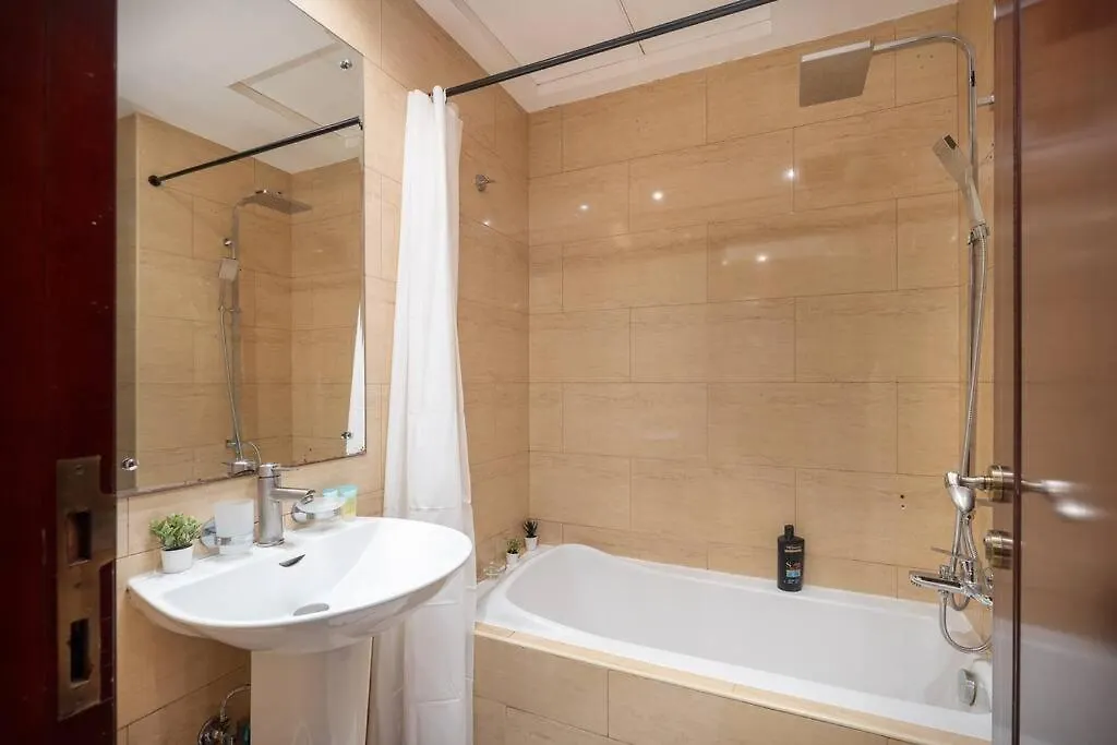 Budget Friendly & Studio & Golf View Ras al-Khaimah Apartment